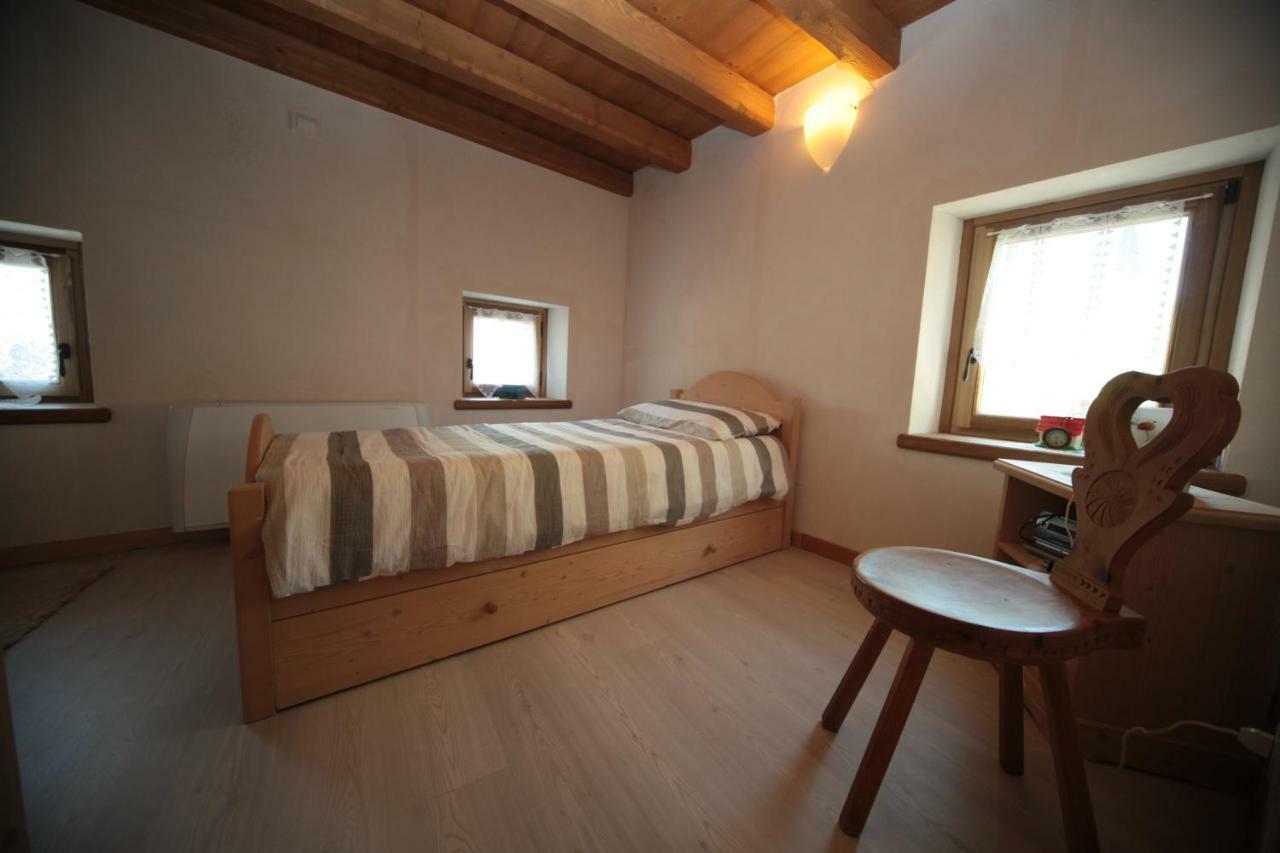 Albergo Diffuso Valcellina E Val Vajont In Casso Exterior photo